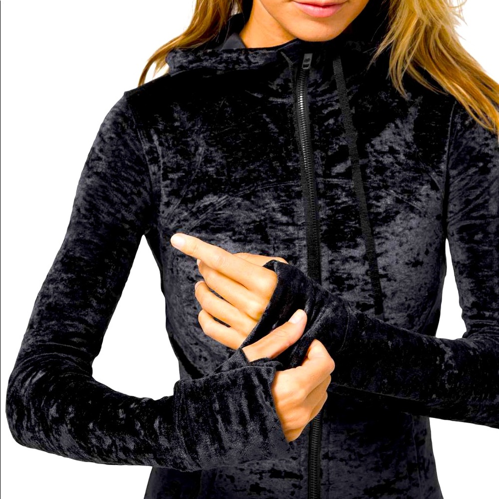Brand new Lululemon velvet jacket size 10. Dark navy blue!